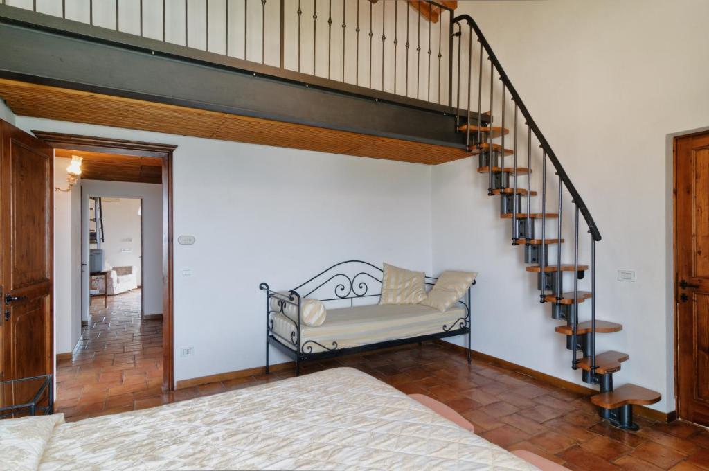 Le 7 Camicie Aparthotel Castelnuovo dell'Abate Ruang foto
