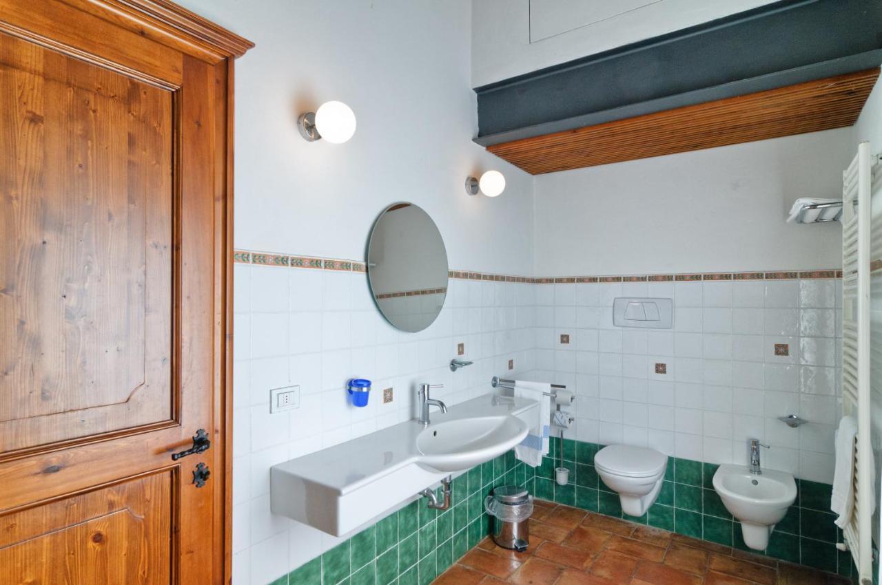 Le 7 Camicie Aparthotel Castelnuovo dell'Abate Bagian luar foto